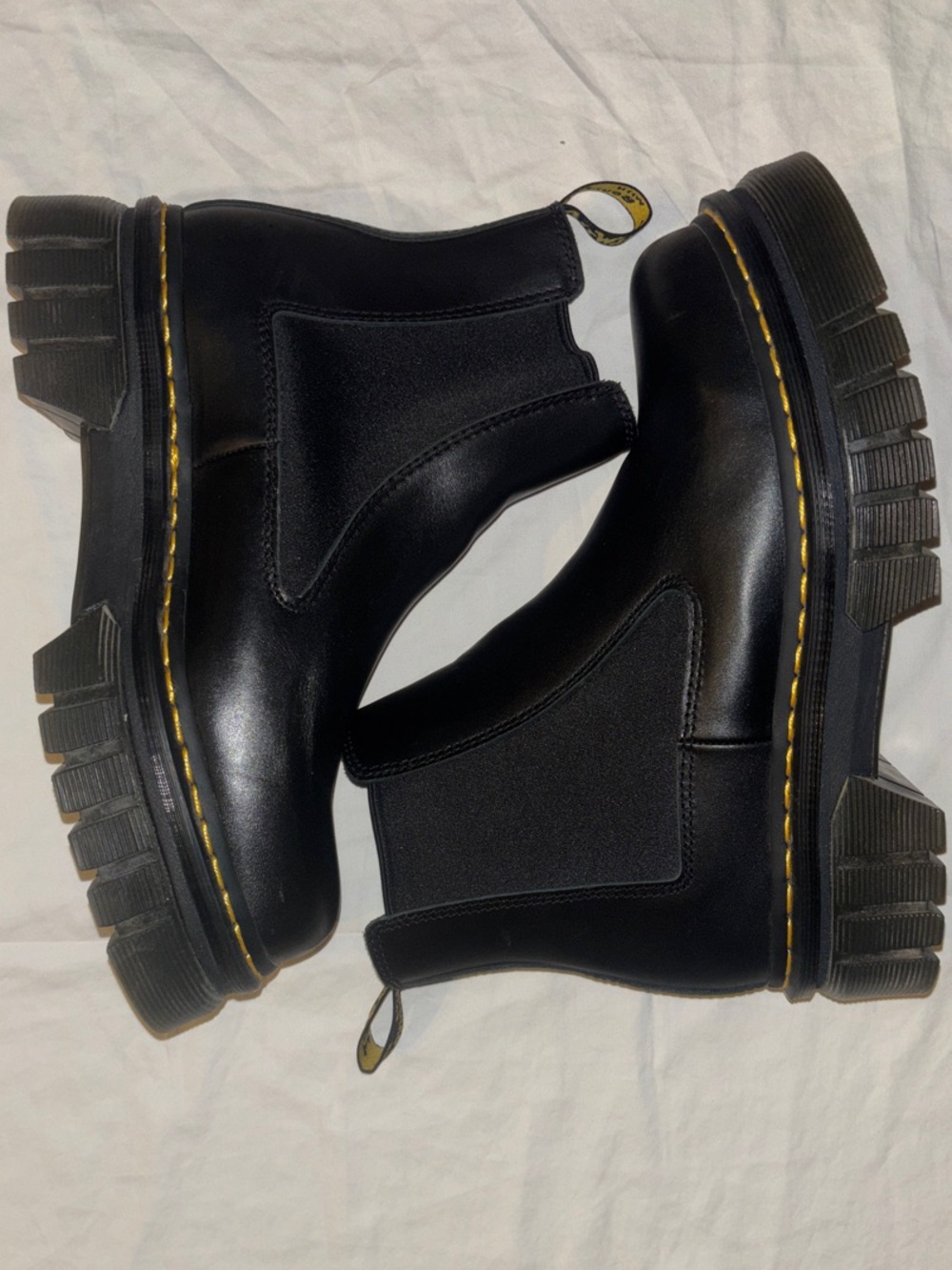 Dr. Martens Black Audrick Nappa Leather Platform Chelsea Boots - W10/M9